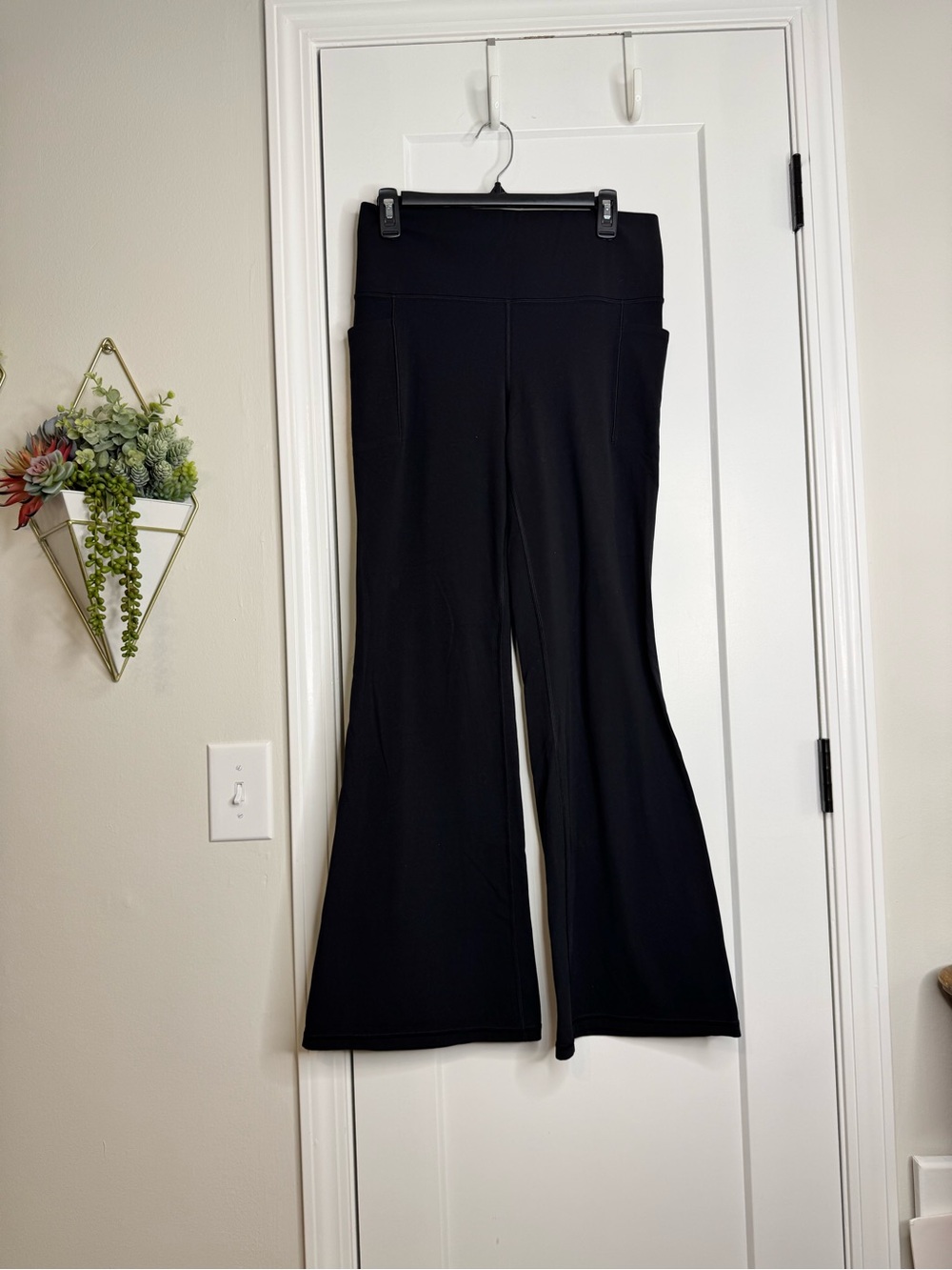 Athleta Salutation Stash Flare Pant